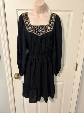 Women’s Max Studio Black Long-Sleeve Embroidered Square-Neck Bohemian StyleDress